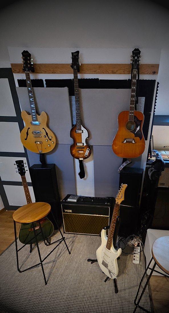 Yellow Leaf Studio